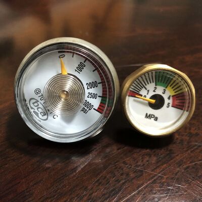 Industrielles Gasdruckmessgerät & -zähler mit gasspezifischer Kalibrierung für kritische Sicherheit und leckagefreie Leistung